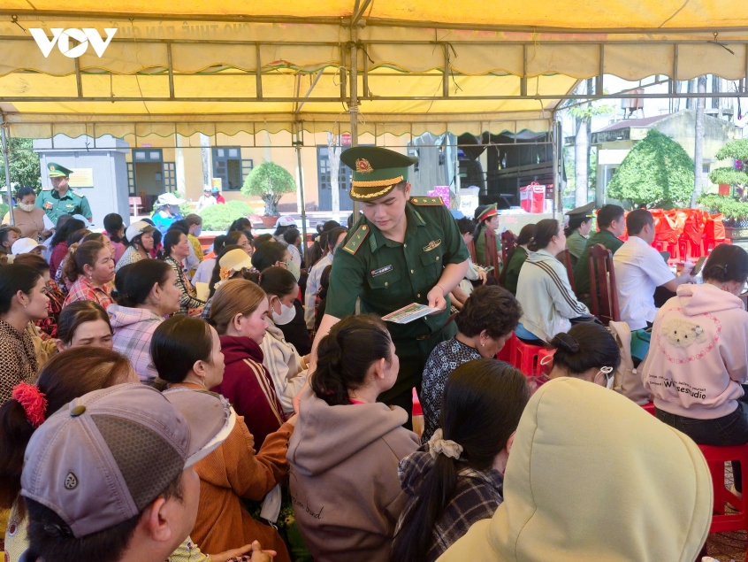 Bộ đội Biên phòng Cần Thơ đồng hành cùng phụ nữ biên cương